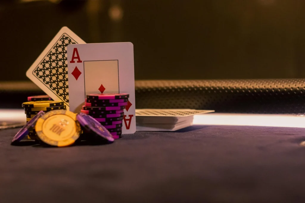 High Stakes and Cold Pints: The Secret to an Unforgettable Casino Game Night